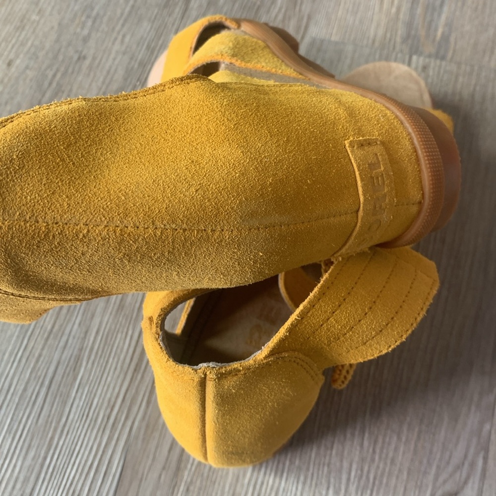 Sorel Joanie II Lace - Golden Yellow Wedge Size 9 - Picture 5 of 15